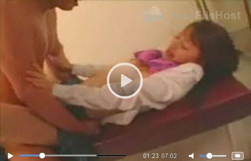 篠崎ミサ 保健室で女子高生を体で指導 無料動画5